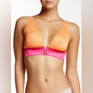 INTIMATELY FREE PEOPLE V WIRE SOFT LACE BRALETTE BRA ORANGE PINK Size: MEDIUM